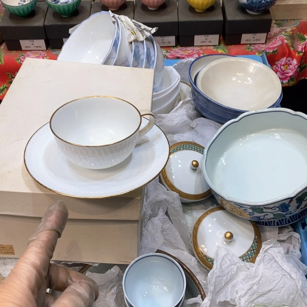 瓷片阳适合哈哈哈哈哈哈