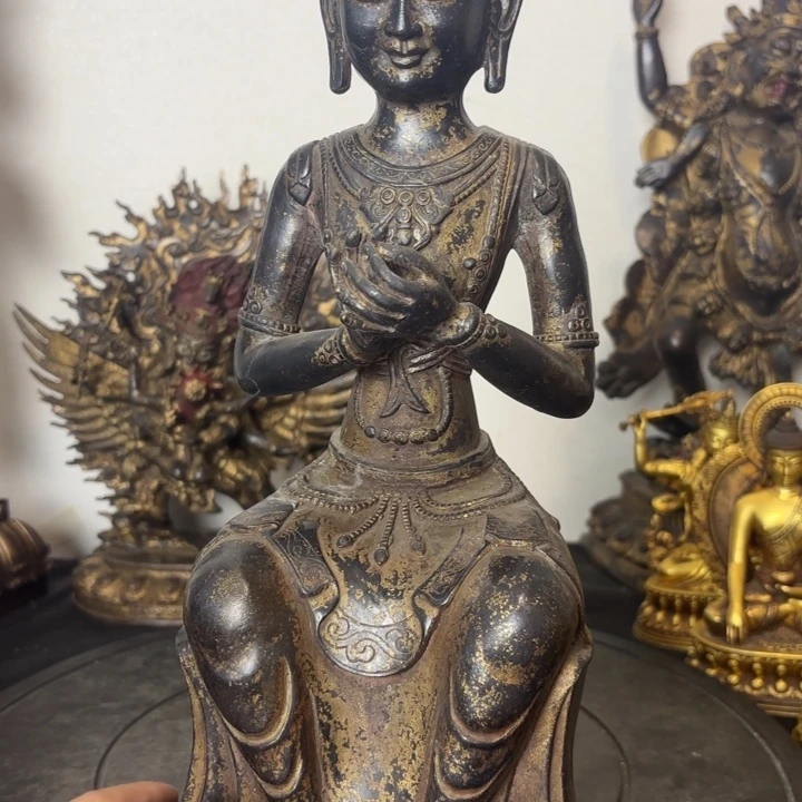 米勒菩萨黄铜摆件