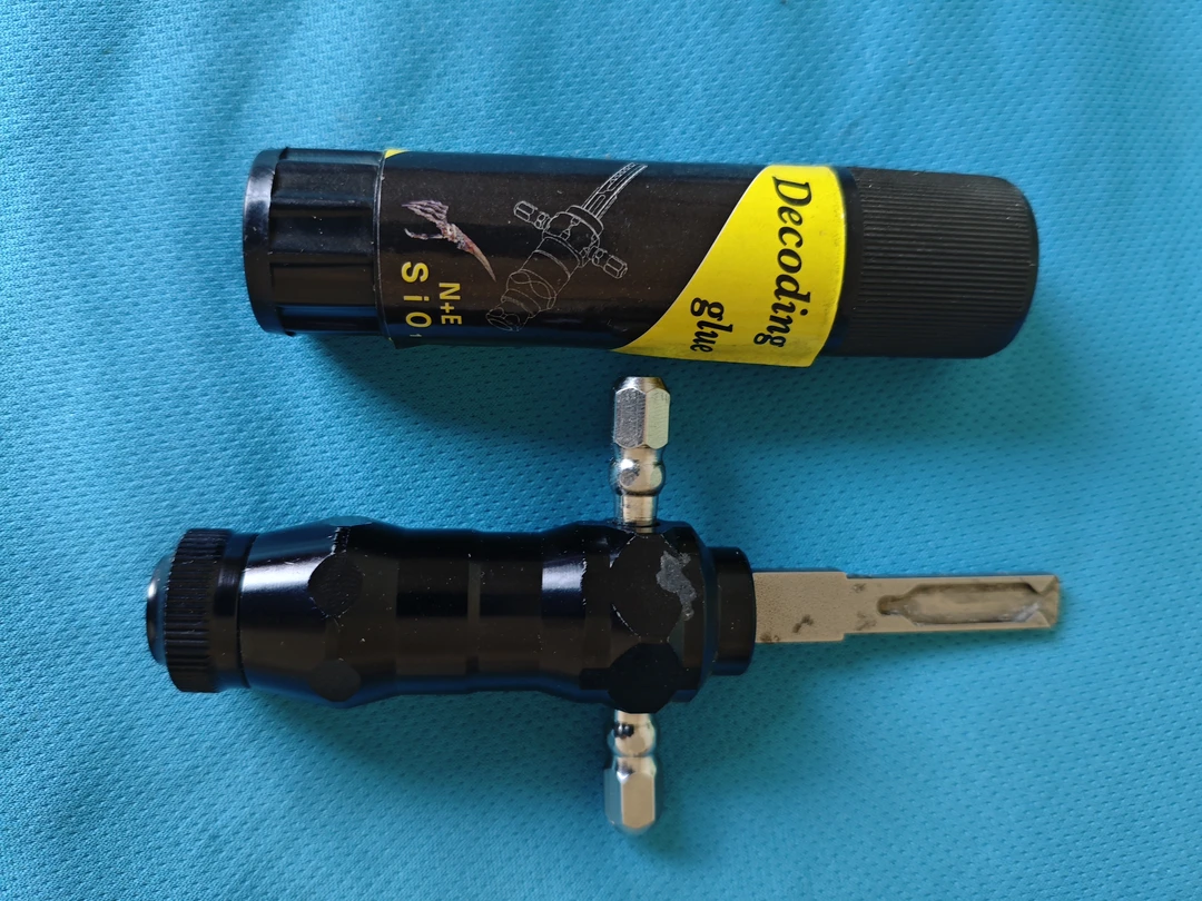 极速风暴9527内铣槽电动车锁维修工具