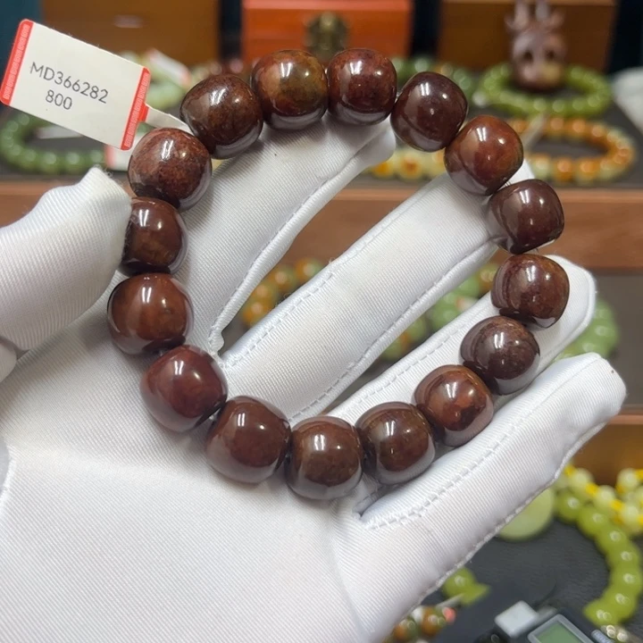 透闪石质玉未镶嵌手链
