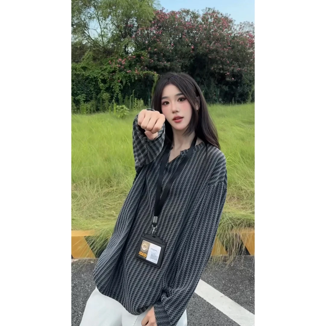 黑色肌理感小V领长袖t恤男款轻薄美式慵懒风卫衣高级感内搭打底衫