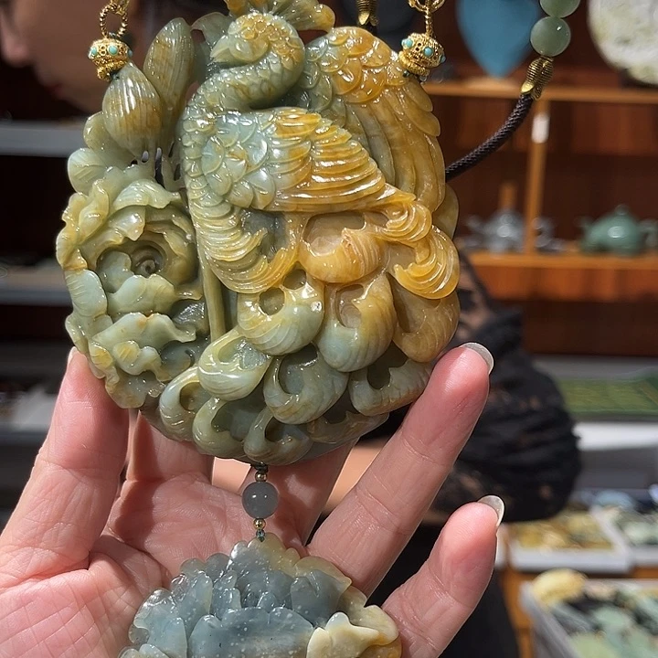 未镶嵌岫玉毛衣链