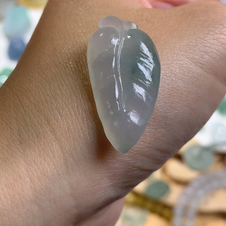 未镶嵌定制翡翠叶子