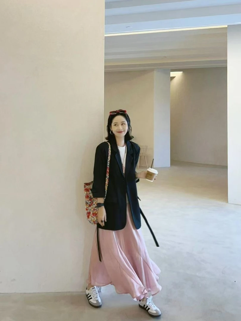 开春韩系穿搭一整套绝美独特漂亮小香风西装百搭粉色半身裙套装