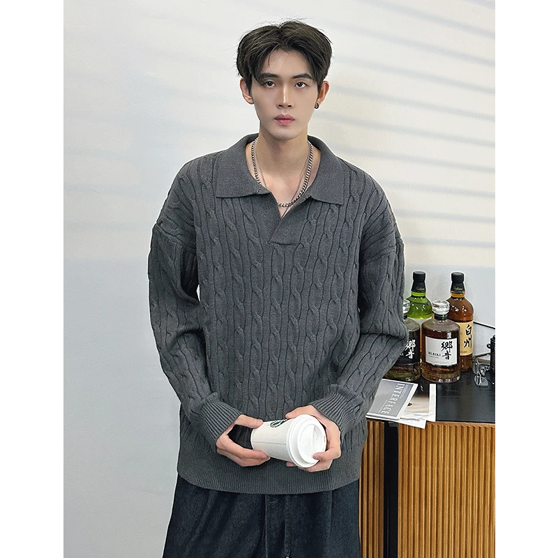 线条拼接百搭轻奢风设计时尚针织上衣秋季潮流舒适个性套头毛衣男