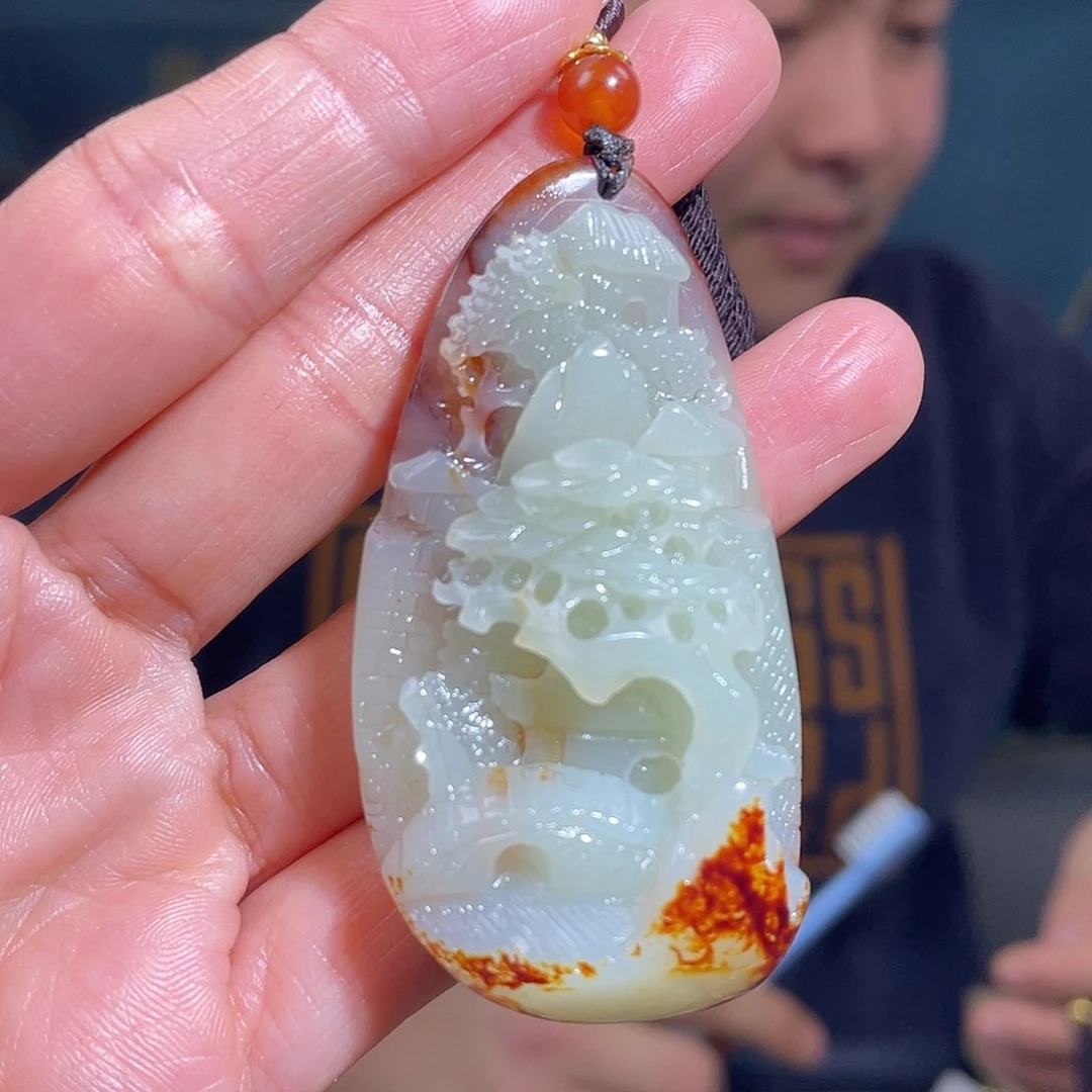 和田玉颈饰未镶嵌