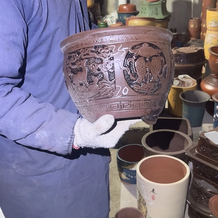 紫砂花盆紫砂花盆和小