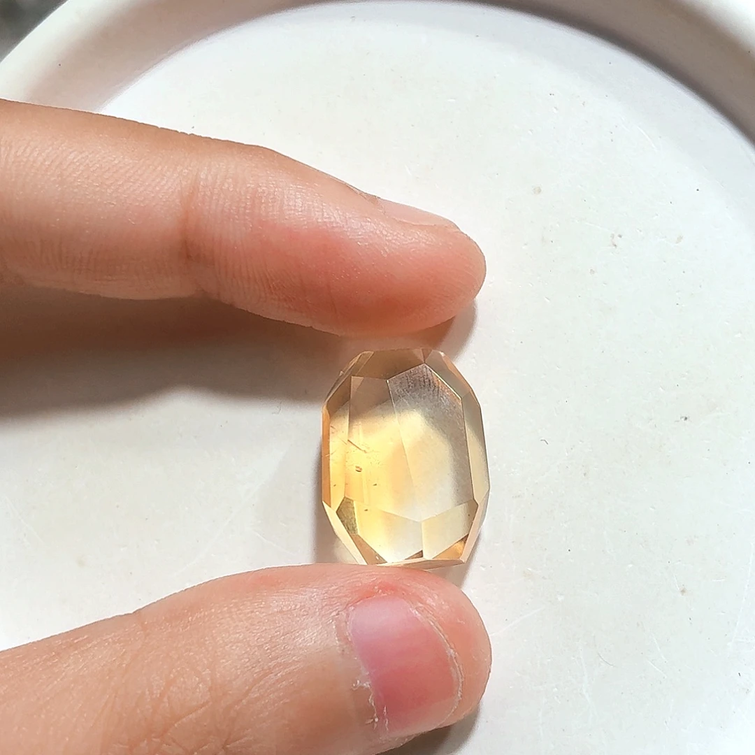 水晶未镶嵌珠宝半成品黄水打孔不退换