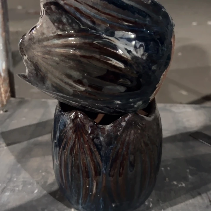 红陶瑕疵12-16两个