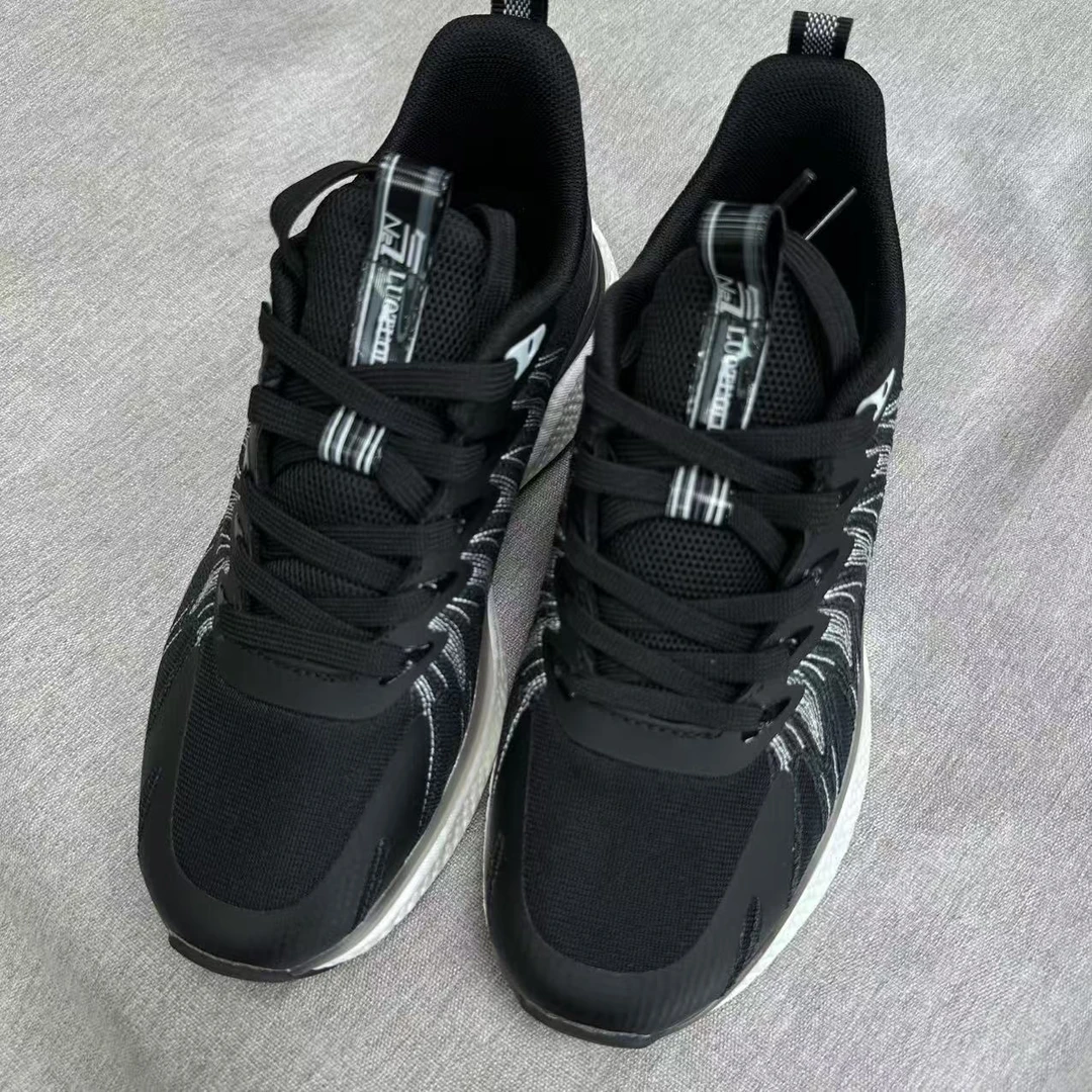 TX52861（聚水潭） 高端休闲运动鞋百搭时尚透气系带男士鞋子