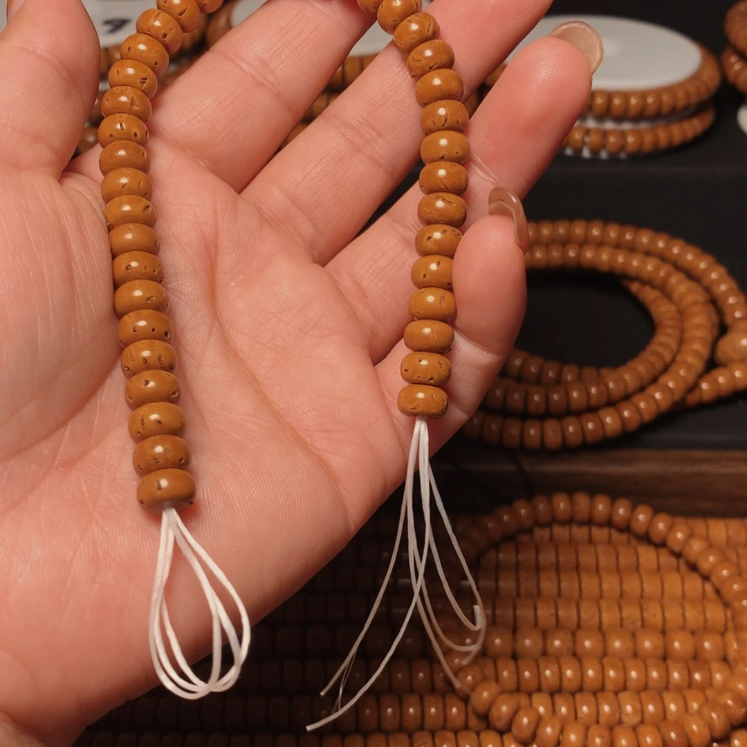 流***，桃核吊坠桃核单圈