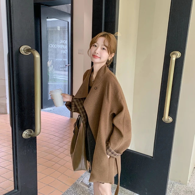 美拉德驼色毛呢外套女中长款秋冬2025新款爆款气质高级感呢子大衣