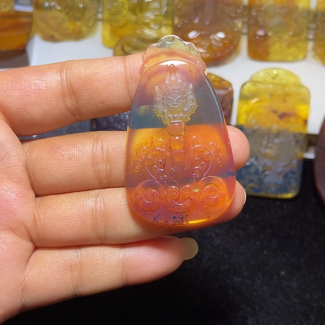 琥珀未镶嵌颈饰缅甸天然琥珀吊坠