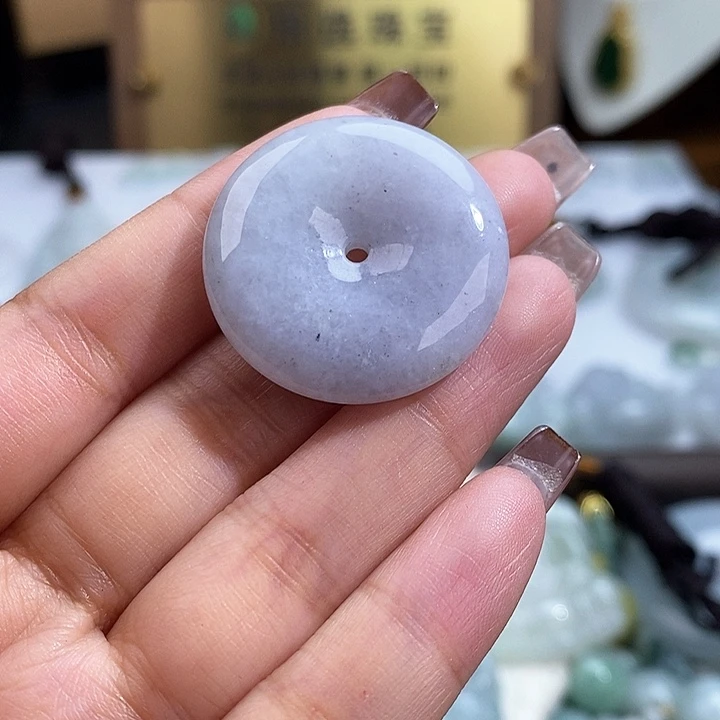 翡翠未镶嵌颈饰7544
