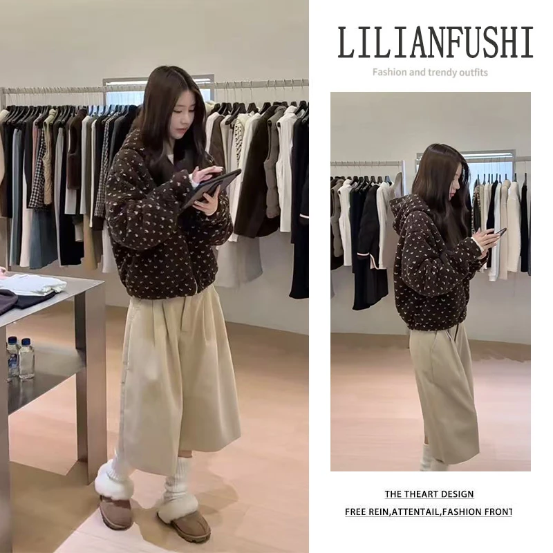 冬季温柔系穿搭女2025新款气质保暖今年超火外套休闲裤时尚两件套