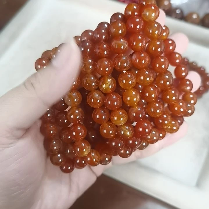 玛瑙/玉髓手串未镶嵌10mm圆珠各别颗小杂质
