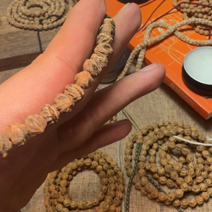 安***物柏香籽/百香籽吊坠