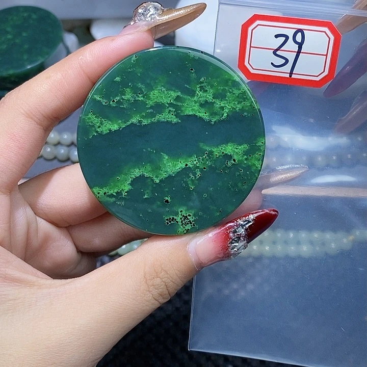 和田玉和田玉边角料随机发未镶嵌