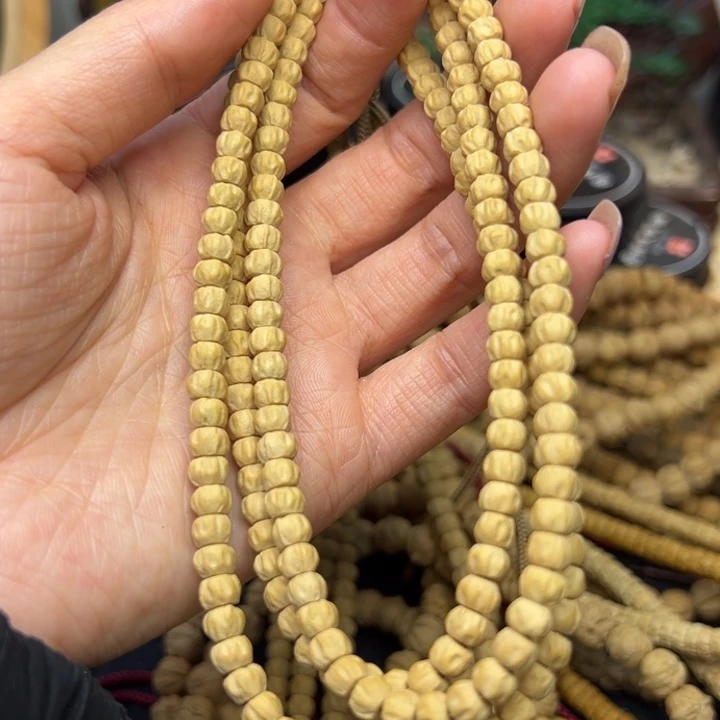 柏香籽/百香籽吊坠鲳*