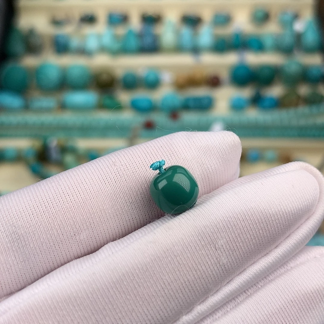 绿松石未镶嵌珠宝奇石7.7