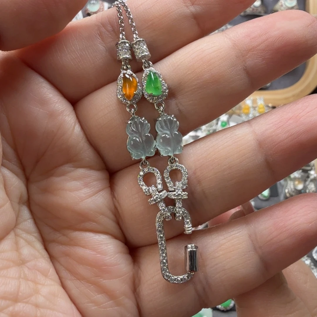 翡翠未镶嵌戒指8001