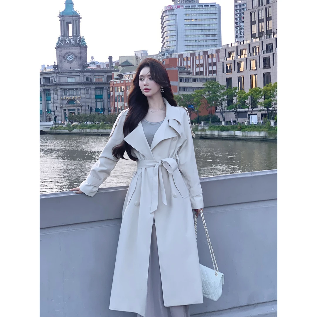 冯薪颖【巴黎以梦】翻领气质显瘦大衣设计感外套风衣 25682
