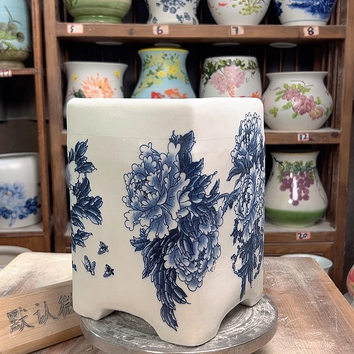 陶四方盆复古青花牡丹陶瓷