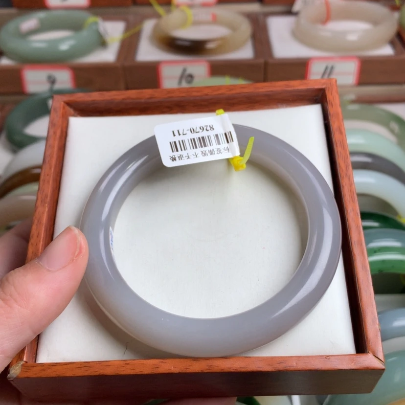 【闪购商品】和田玉手镯未镶嵌