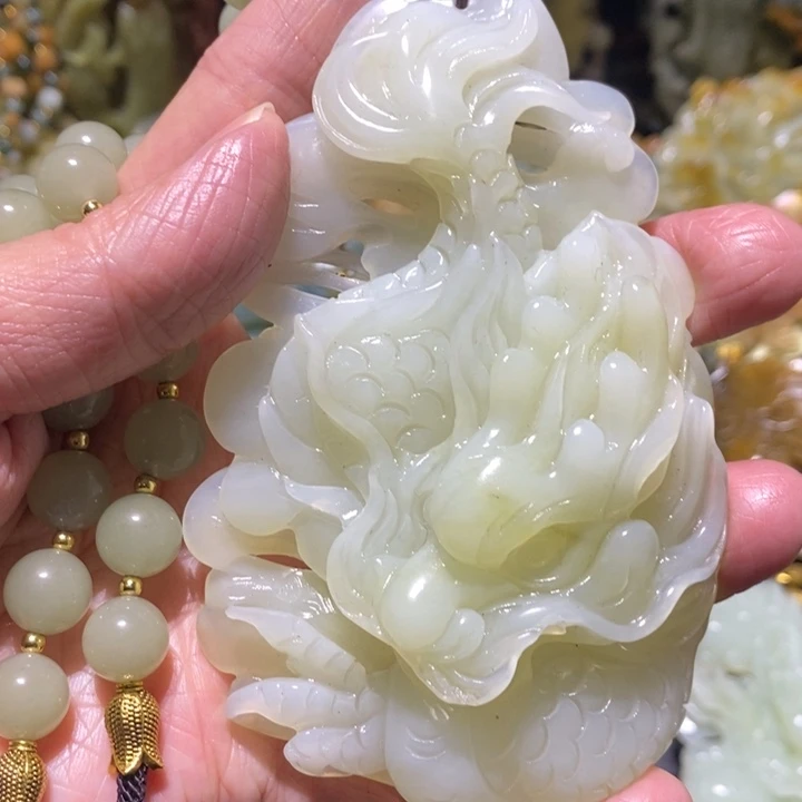 岫玉岫玉吊坠未镶嵌