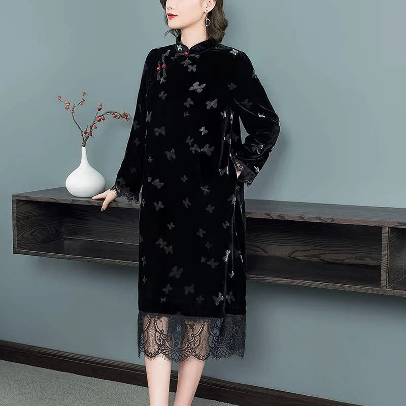 欧若风宽松丝绒连衣裙2025秋冬新款复古立领印花洋气妈妈黑色长裙