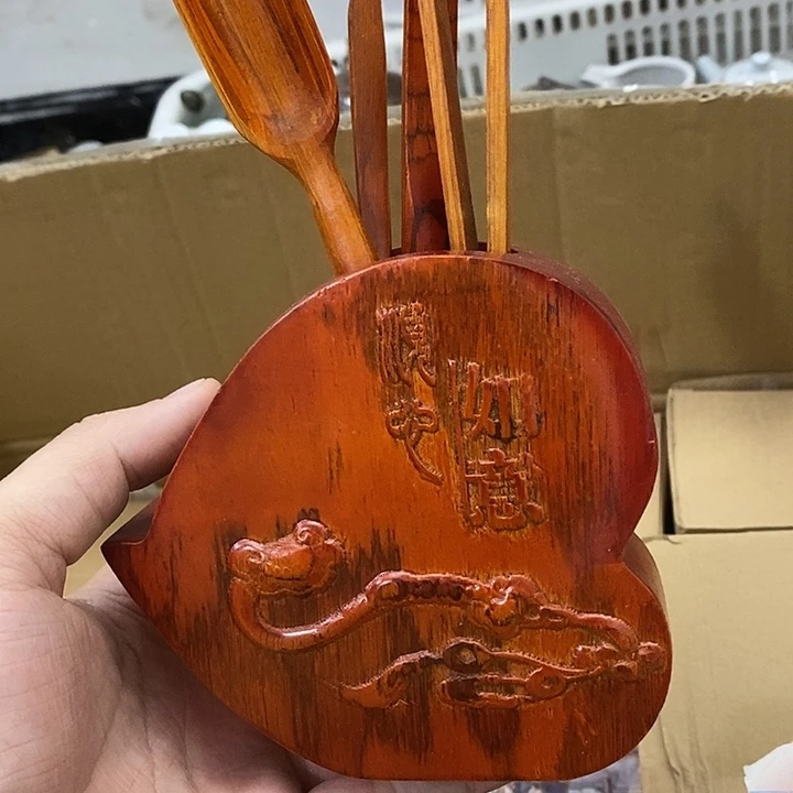 陶瓷艺术品及陶瓷制品