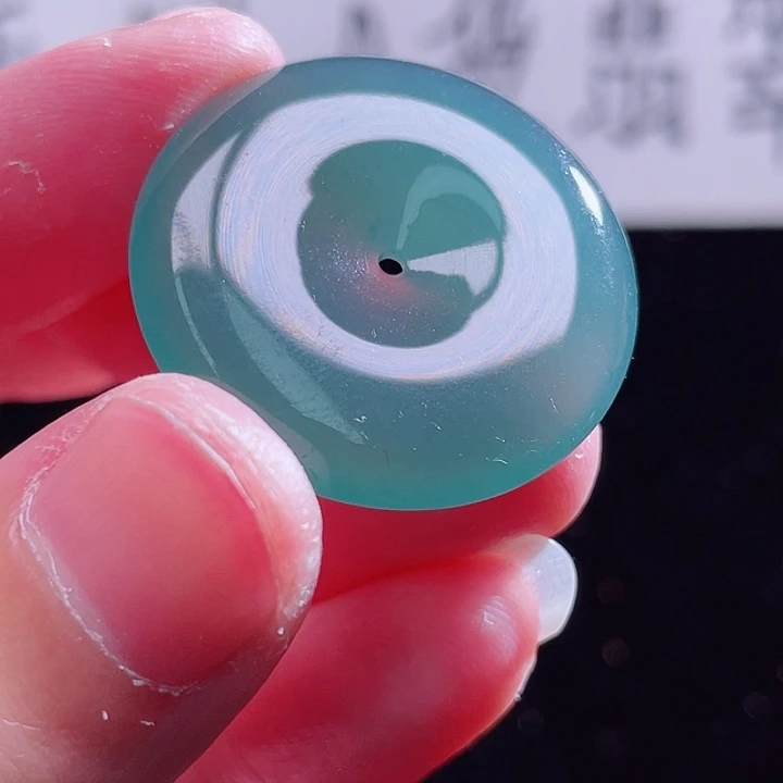 翡翠颈饰未镶嵌999999999