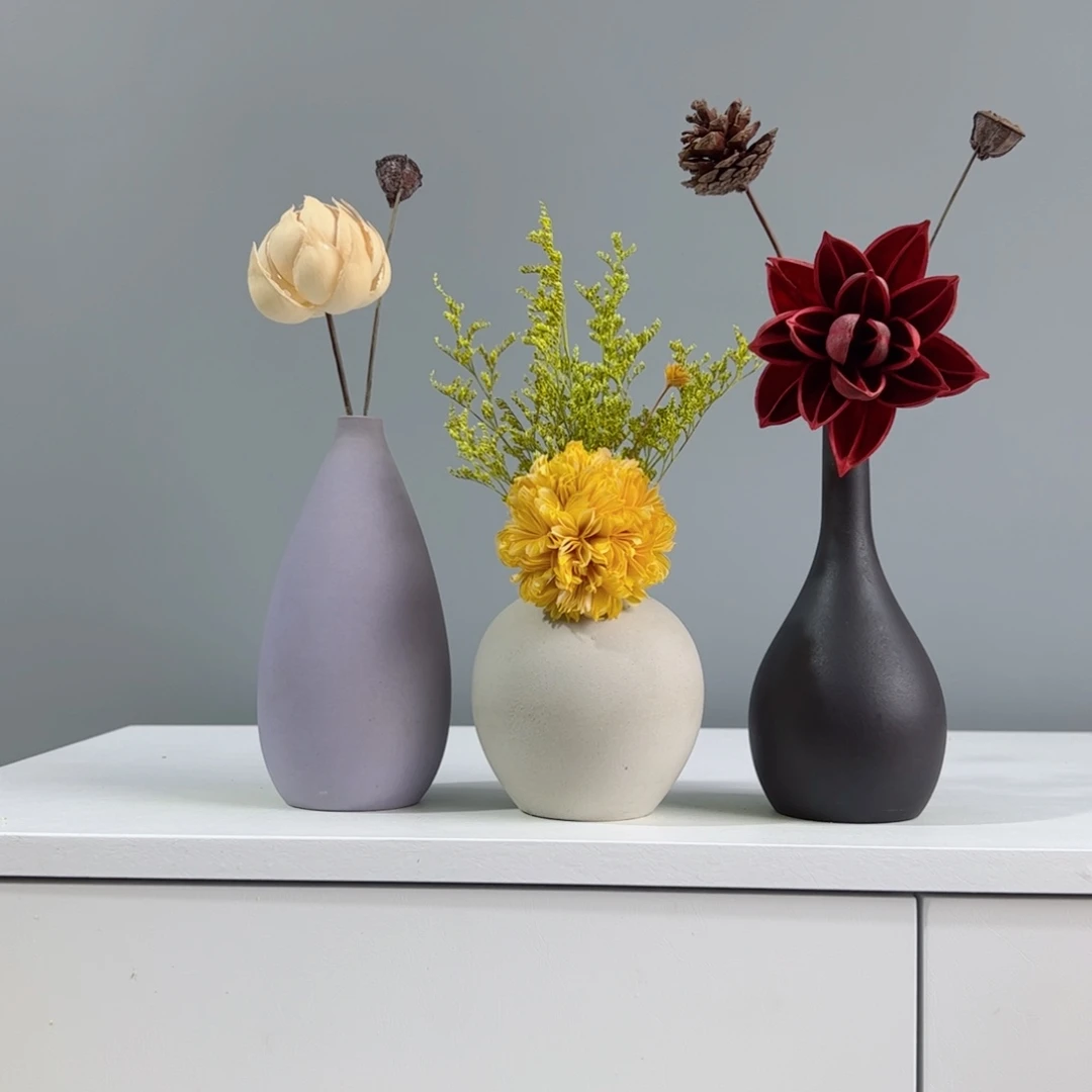 摆件陶瓷小花瓶摆件含花总高约20-30cm