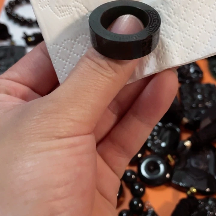 翡翠颈饰未镶嵌无*