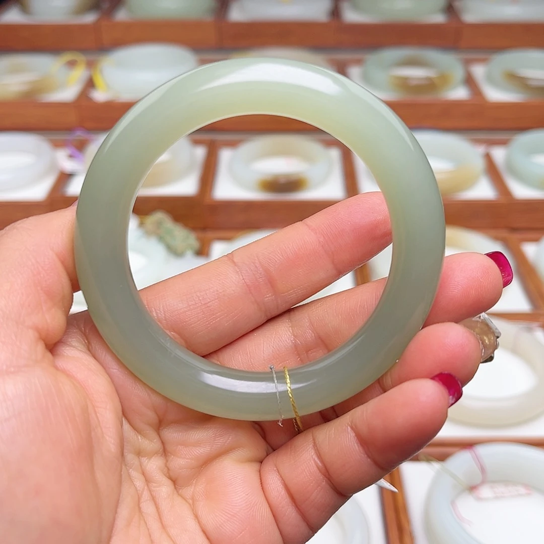 和田玉手镯未镶嵌55