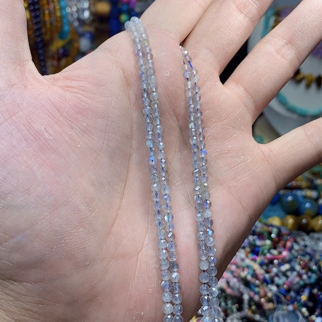 石英质玉未镶嵌，灰月光切面3mm，