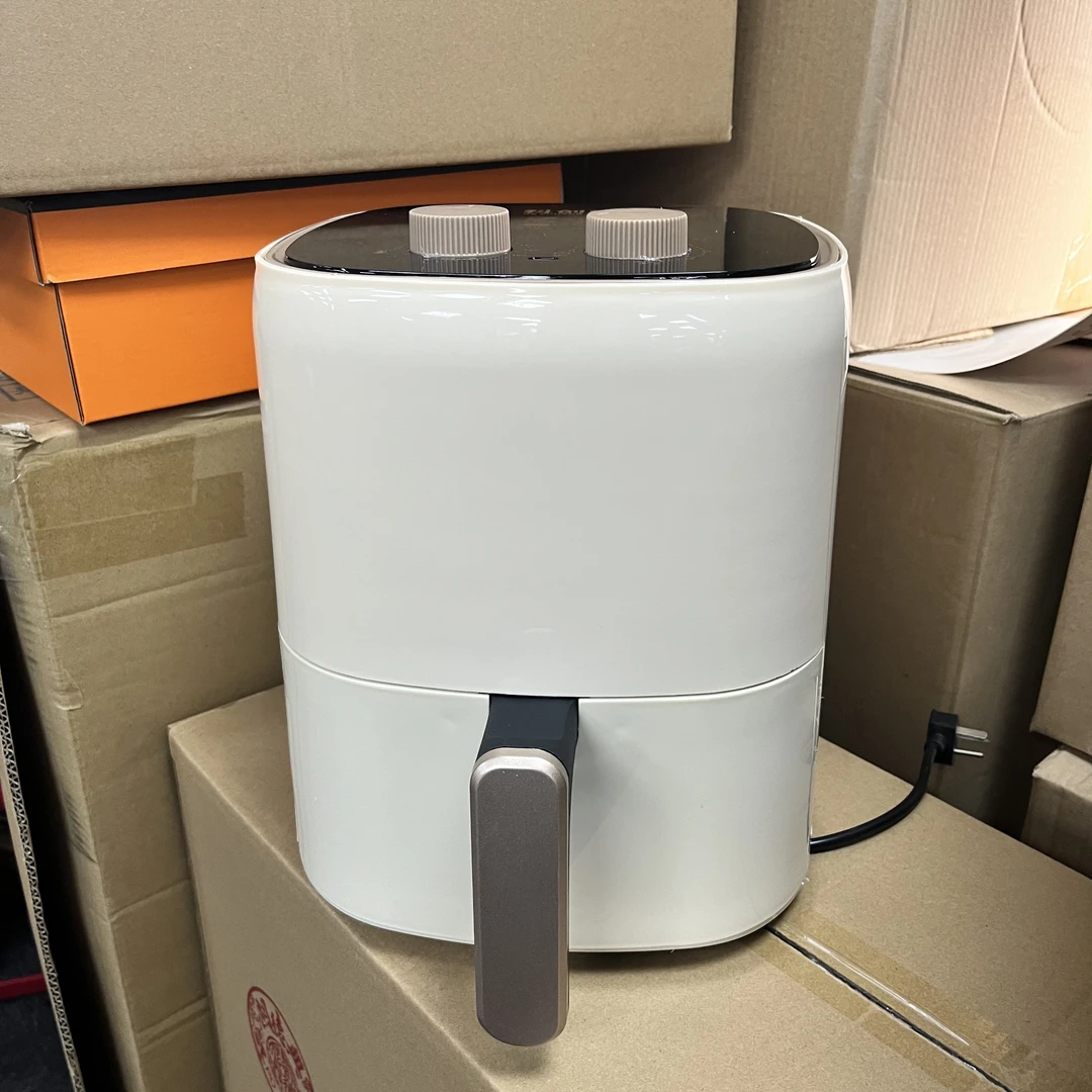 空气炸锅【颜色随机】