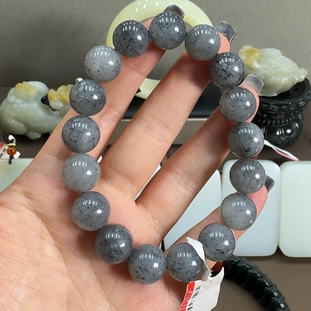 和田玉未镶嵌手串