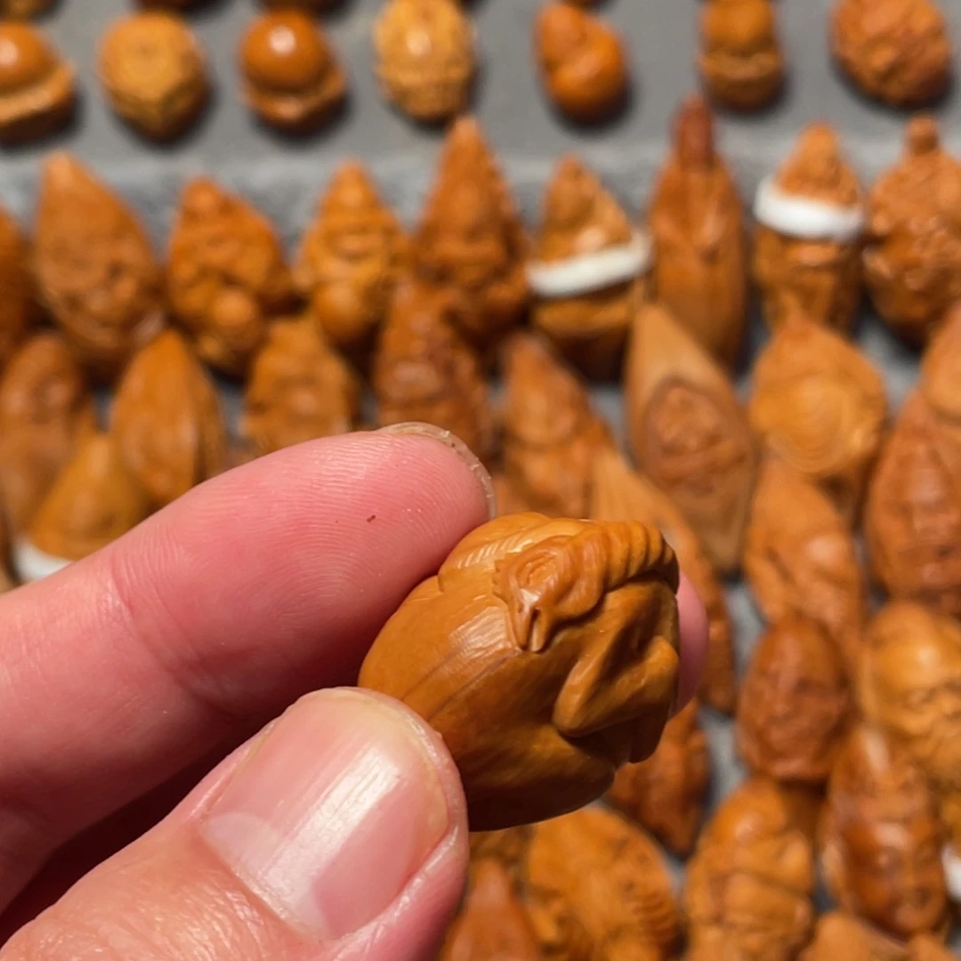 手串/手链橄榄核烧鸡
