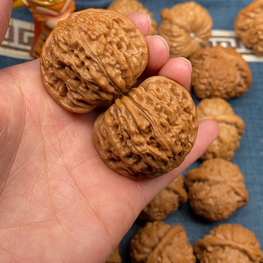 文玩核桃把件43汉高楼