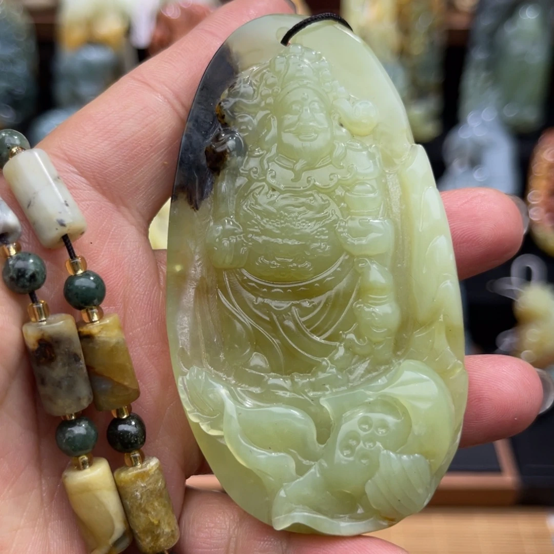 蛇纹石玉未镶嵌吊坠(赠链)