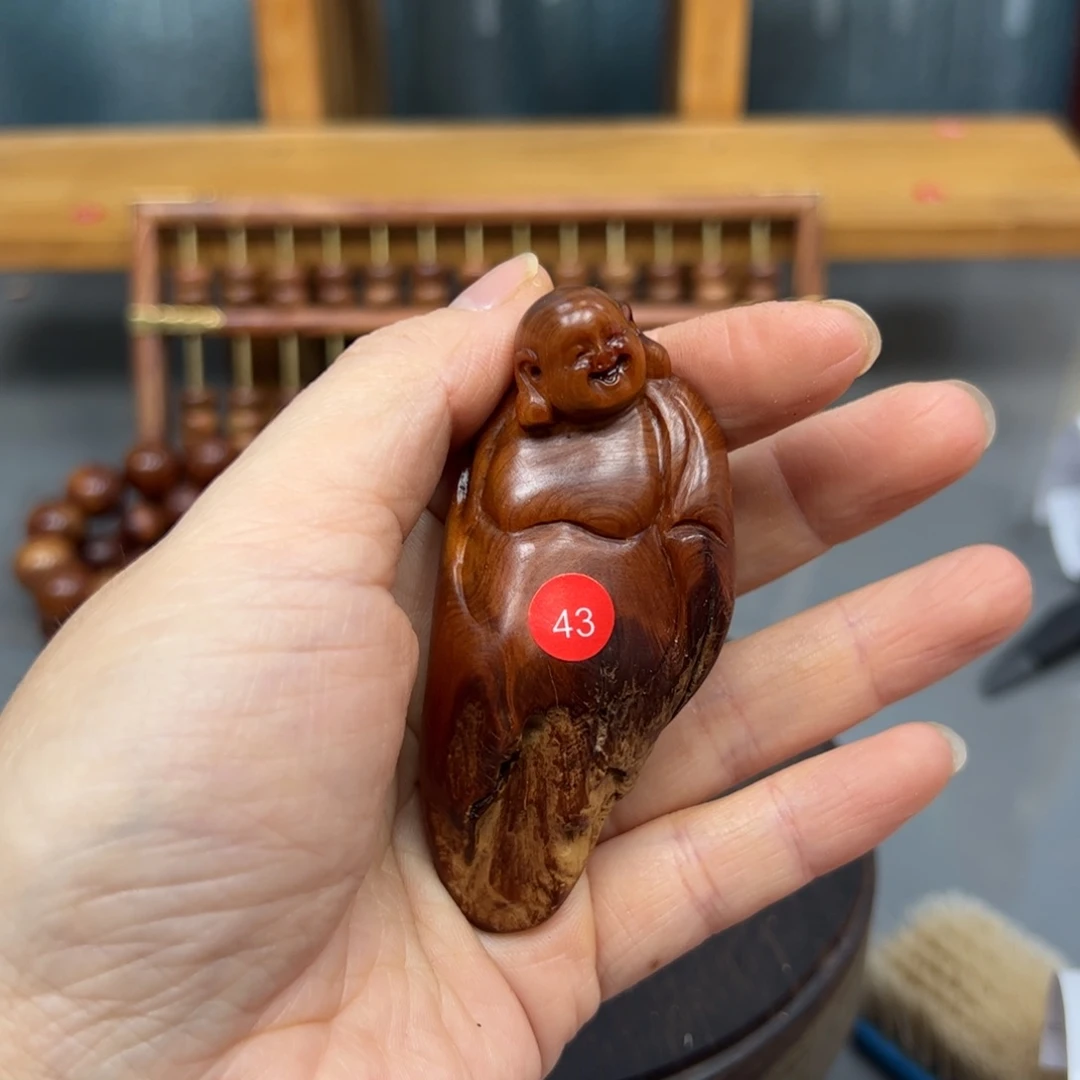 林***肆木崖柏木摆件手把件，