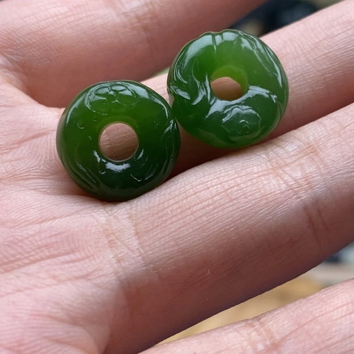 未镶嵌和田玉（糖玉）珠宝半成品
