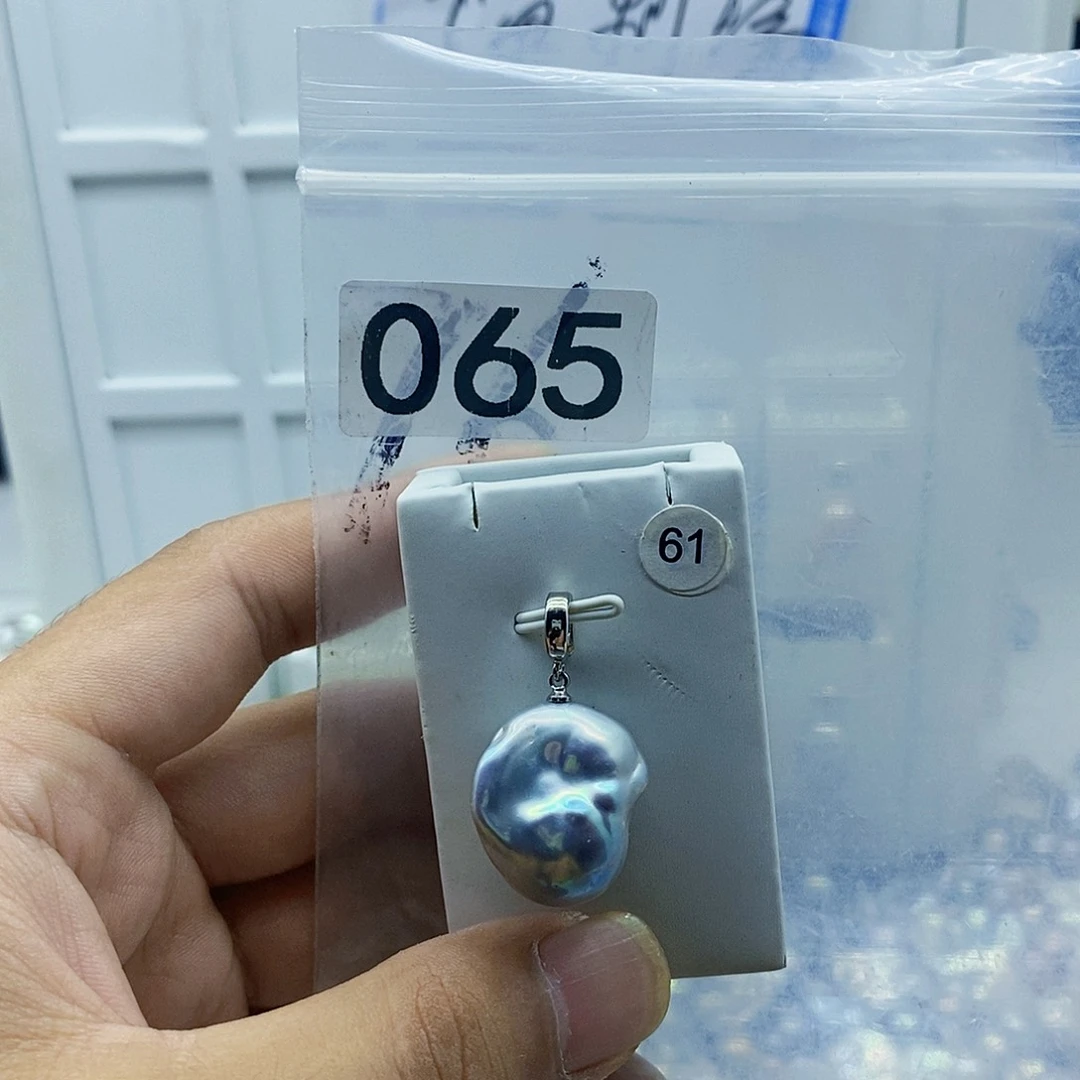 淡水珍珠合金颈饰