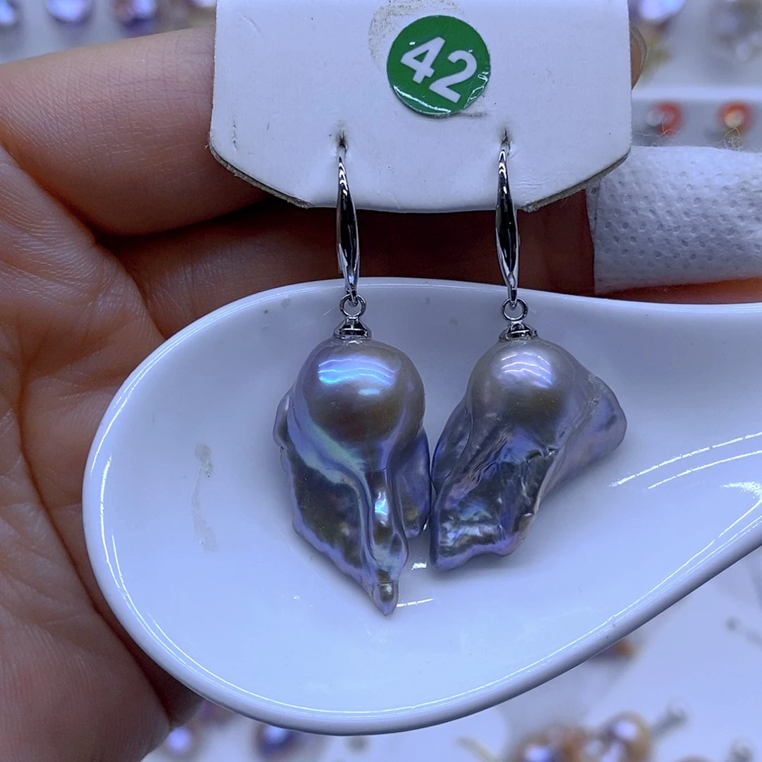 颈饰未镶嵌淡水珍珠