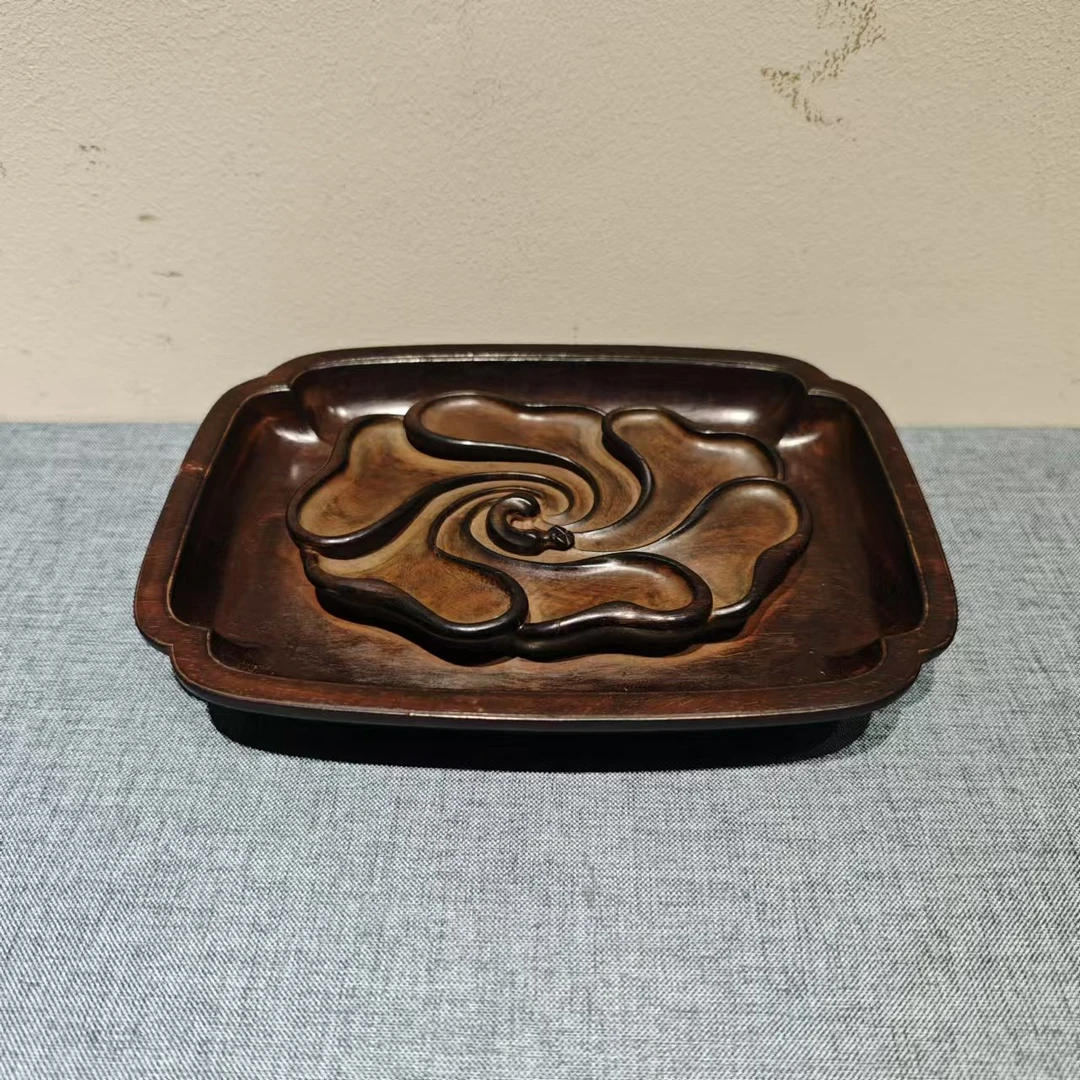 精美木雕盘荷叶款精工细作