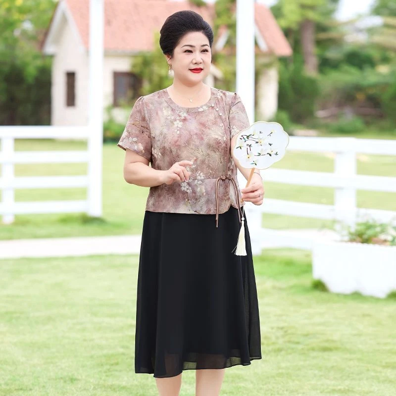 大码200斤宽松遮肉雪纺裙子阔太太妈妈装轻奢假两件连衣裙加肥款