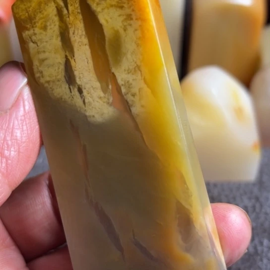 老挝石老挝精美素章