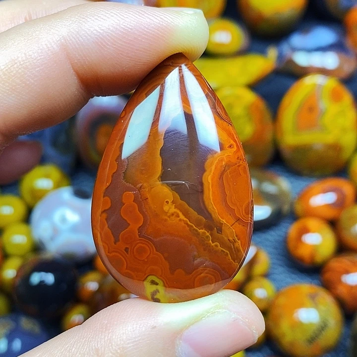 玛瑙/玉髓未镶嵌颈饰