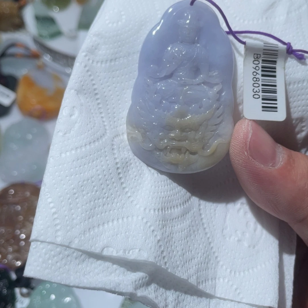 翡翠颈饰未镶嵌天然